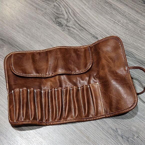 VINTAGE Brown Realer Rolled Utility/Brush/ Tool Wrap Kit - Picture 5 of 6